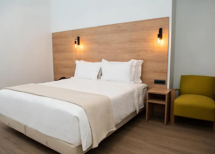 Liberty Of 纳夫普利翁