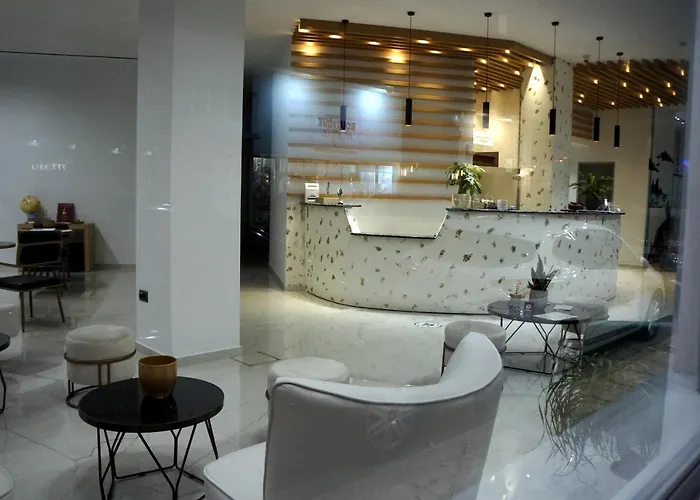 Liberty Of 纳夫普利翁